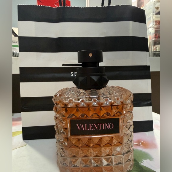 Valentino Other - 🌸Valentino Women's Perfume 🌸